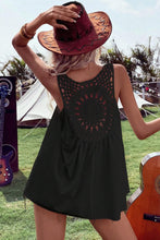 Load image into Gallery viewer, Black Crochet Back Tunic