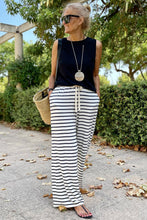 Load image into Gallery viewer, White Striped Wide Leg Pants