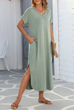 Load image into Gallery viewer, Green Maxi T-shirt Dress