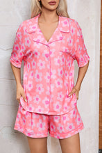 Load image into Gallery viewer, Pink Flower Print Pajamas Set

