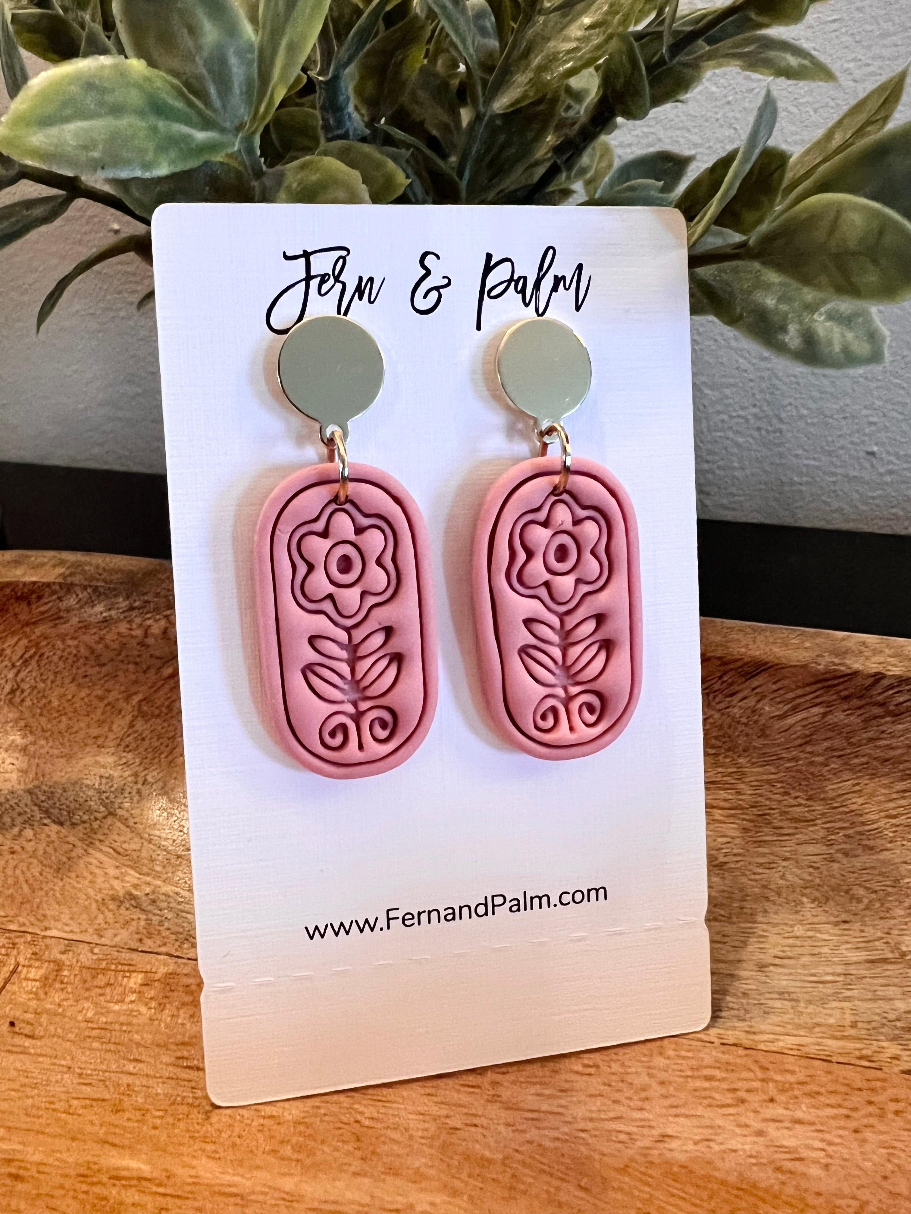 Daisy in French Pink