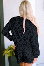 Load image into Gallery viewer, Leopard Long Sleeve Two Piece Set
