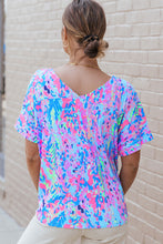 Load image into Gallery viewer, Sky Blue Loose Painted Floral Tee

